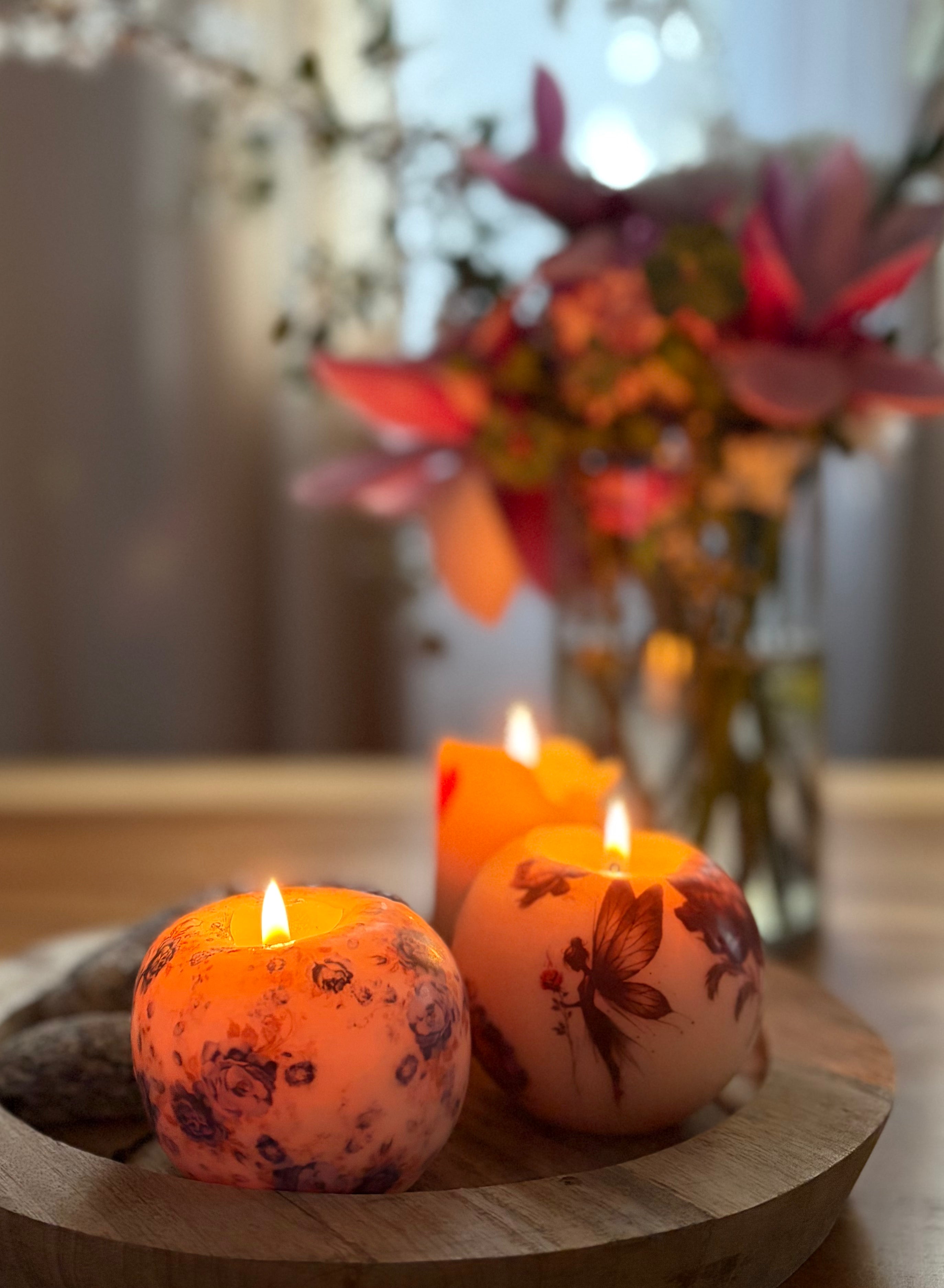 Grande Boule Décorée - Fleurs Bleues