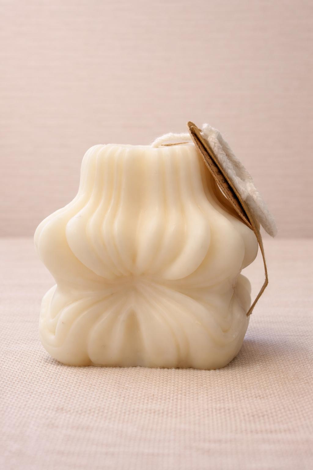 Bougie décorative sculptée